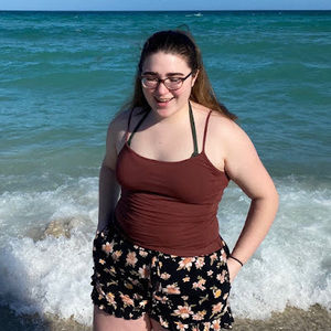 Meet your Posher, Zoe